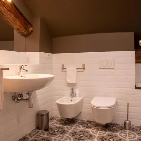 Ca Meison- Maggiore Bed & Breakfast 3*